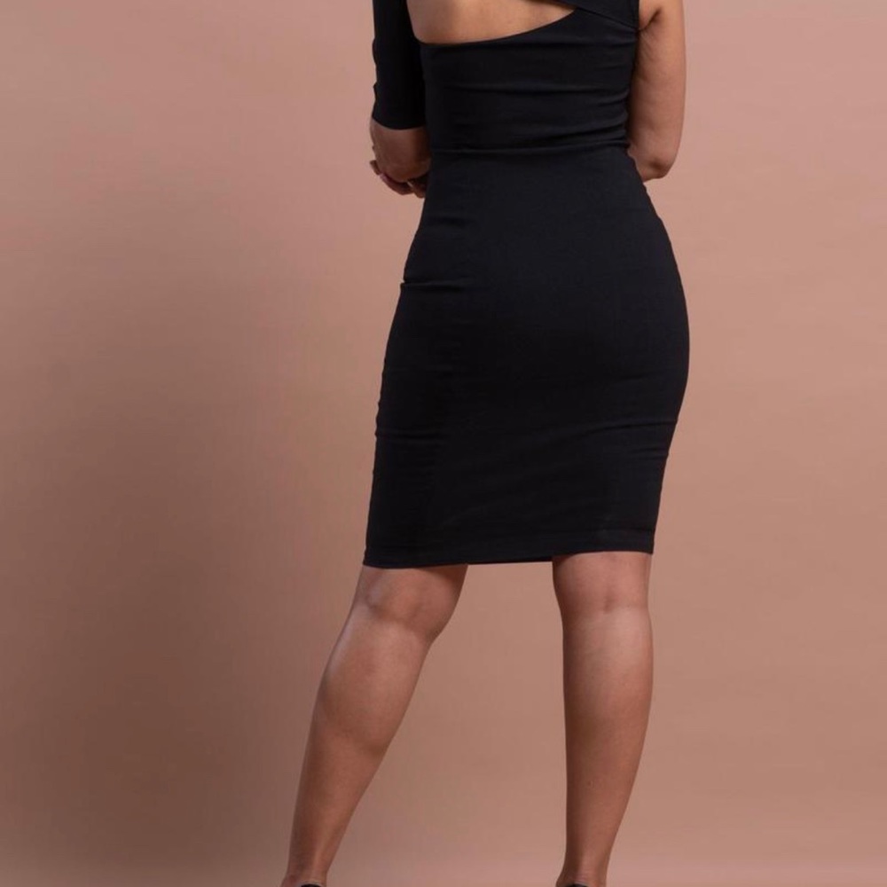 LBD 🔥 - Picture 2 of 2